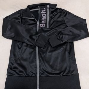 Bench Sweater - Junior/Youth